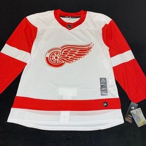 Adidas NHL Mens Authentic Detroit Red Wings Jersey